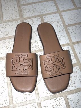 Tory Burch Cognac Leather Logo Slide Sandals
